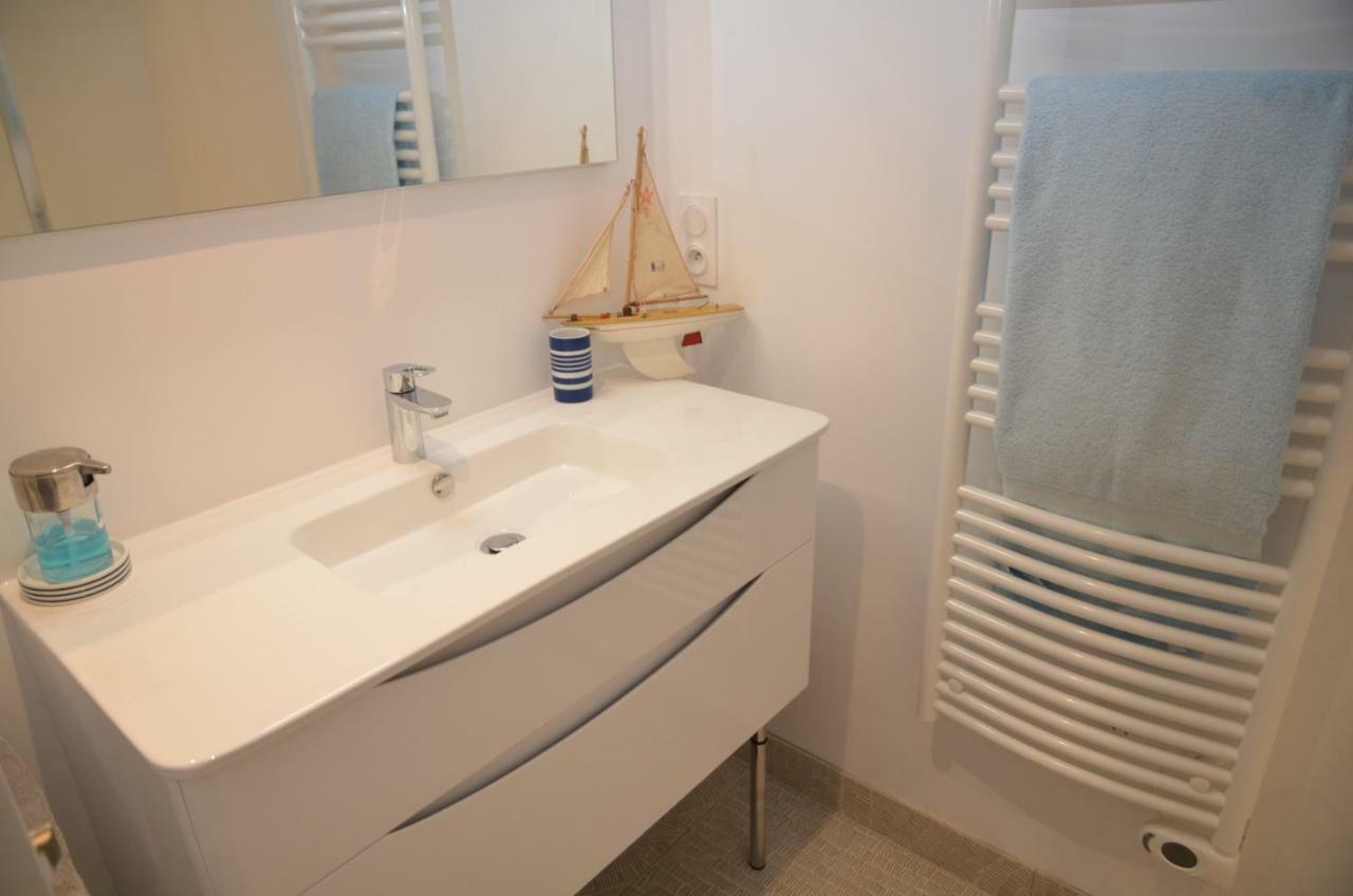 Appartement Corniche II - Superbe Vue Mer !!! Wir Sprechen Flieben Deutsch, Touristentipps, We Speak English Concarneau Exteriör bild
